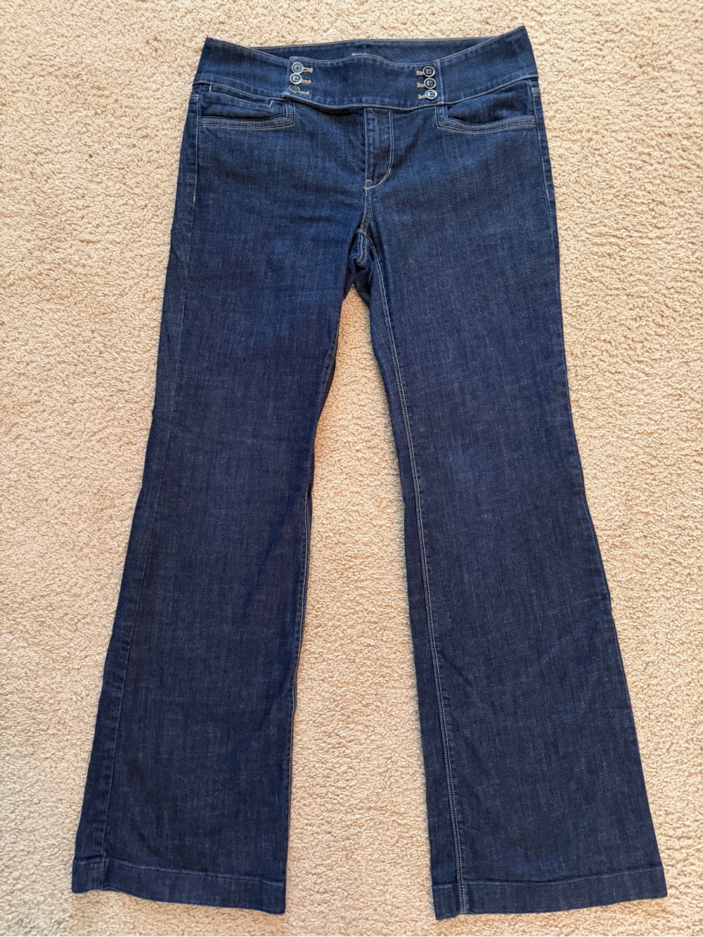 White House Black Market Trouser Leg Flare Leg Jeans in Blue Size 8 Like New